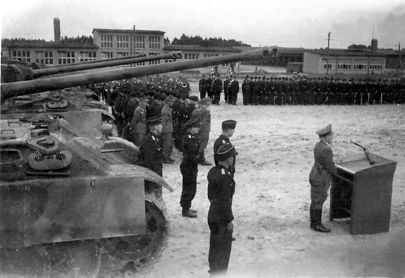 Aufstellung Panzer-Lehr-Division