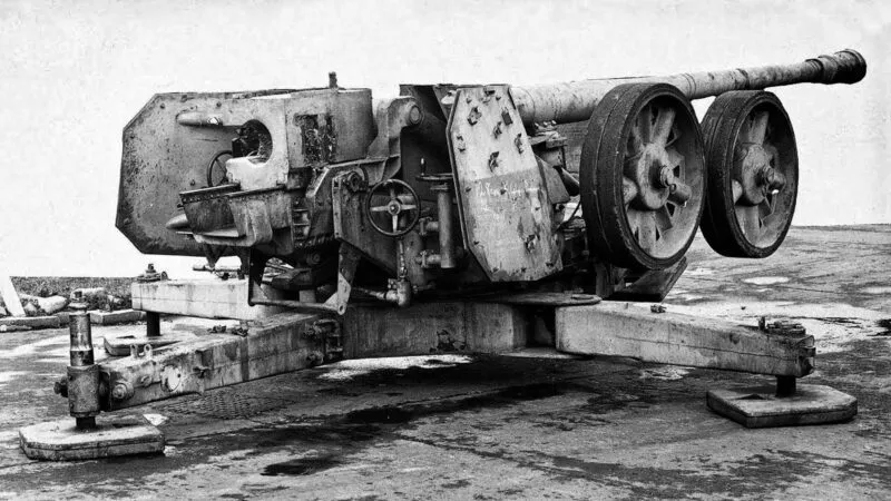 88-mm Pak 43 und 128-mm Pak 44 9 128-mm Pak 44