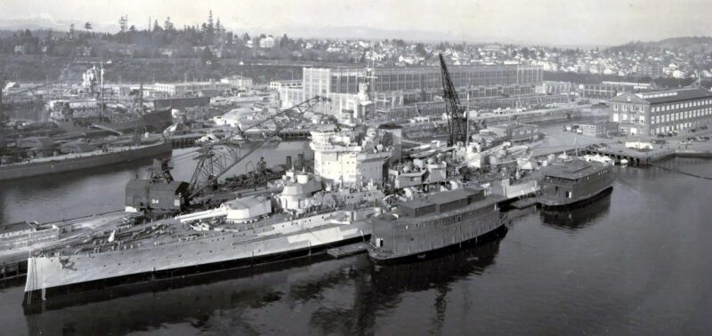 Warspite Reparaturen