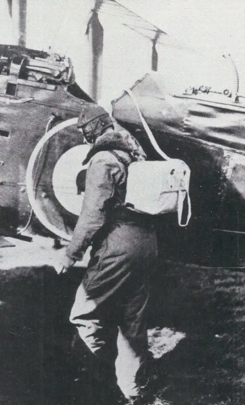 Geschichte des Fallschirms 12 Kriegsexperimente mit einem Fallschirmpaket