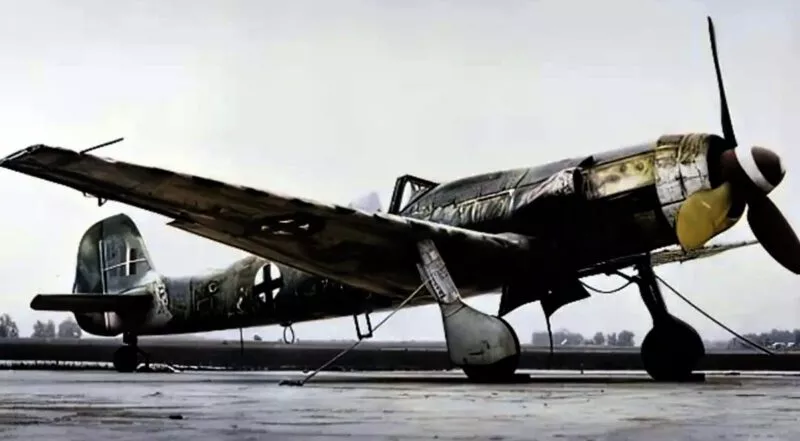 Fw 190D und Ta 152 8 Ta 152