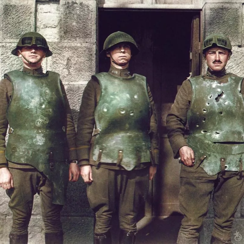 Britische Armee 1914-18 9 Körperschutz-Panzern