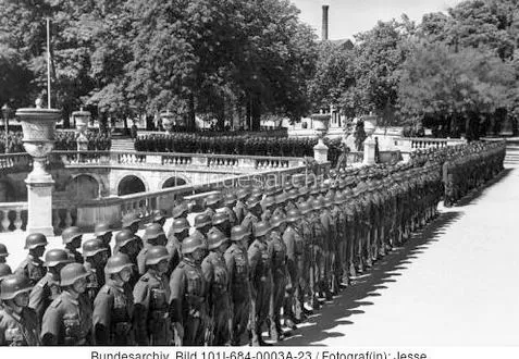 Feldherrnhalle-Division 6 Appell bei der Feldherrnhalle-Division