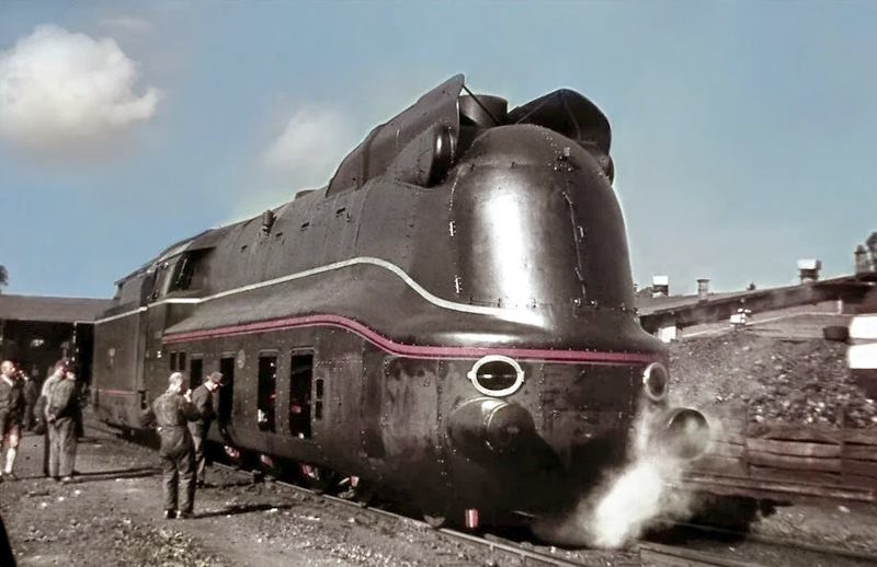 Dampflokomotiven 4 Stromliniendampflokomotive Baureihe 03.1081