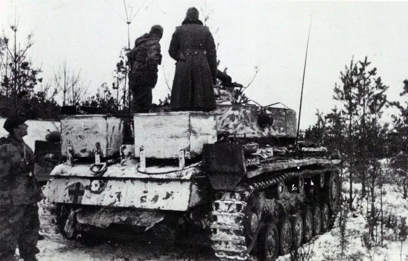 PzKpfw III Ausf. J2 - N 12 PzBefWg Ausf.L