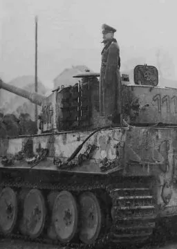 Tiger-Bataillone 8 Generaloberst Lindemann auf Tiger
