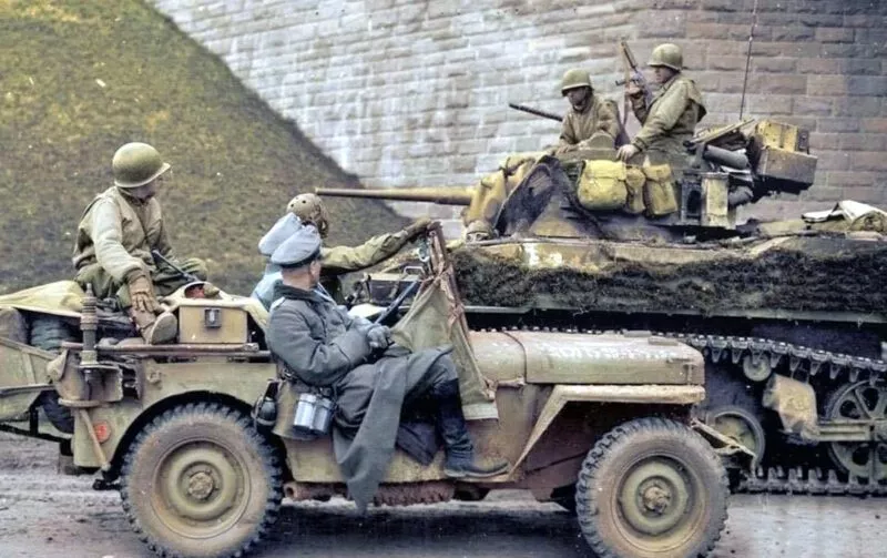 M3 Stuart 16 Stuart der 4. Armored Division