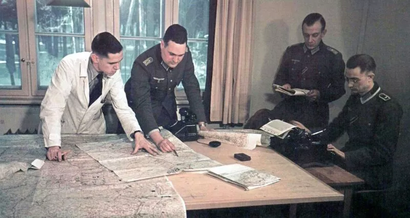 Stauffenberg-Attentat vom 20. Juli 1944 5 Personal der Wolfsschanze
