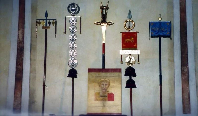 Legionen Roms 6 Römische Standarten