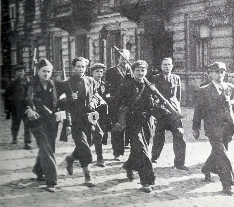 Warschauer Aufstand 1944 4 Polnische Aufständische in Warschau