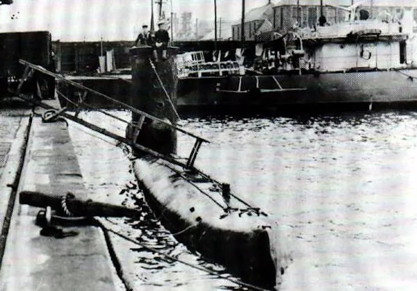 Küsten-U-Boot Typ XXIII 5 U-2326