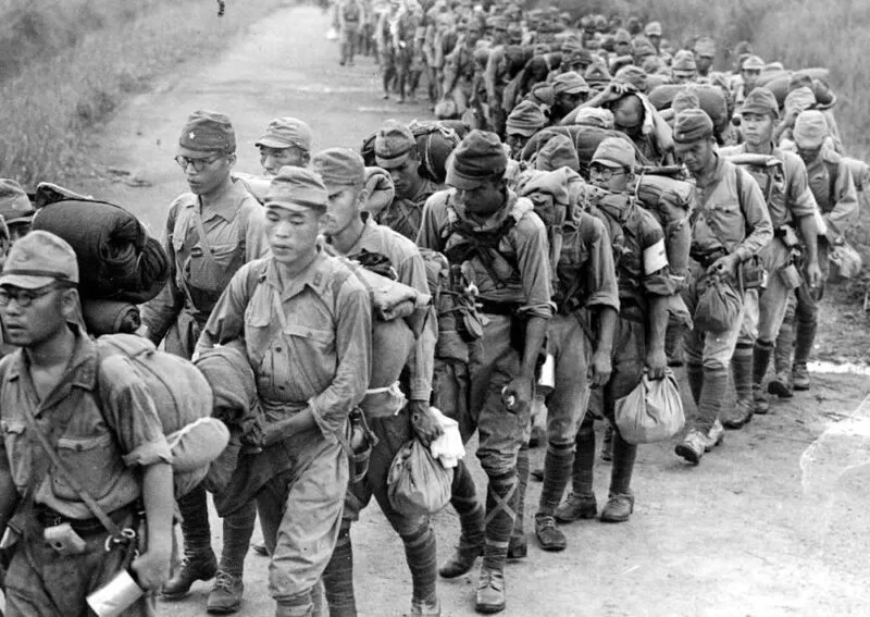 US-Invasion im Lingayen-Golf und die Befreiung der Philippinen 13 Japaner Kapitulation Philippinen