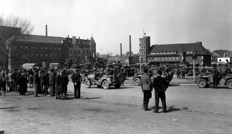 drei Jagdtiger der Kampfgruppe Ernst