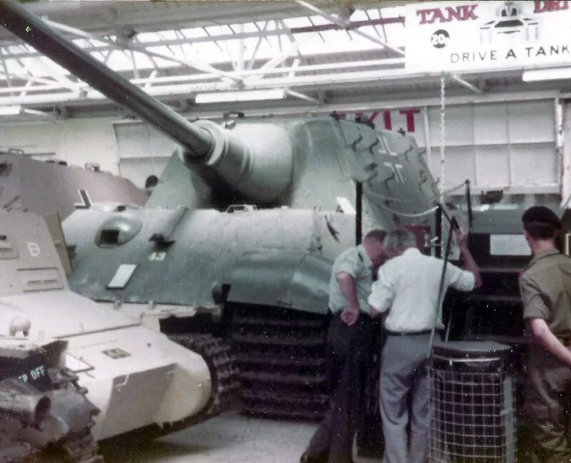 Jagdtiger 10 Jagdtiger im RAC Tank Museum