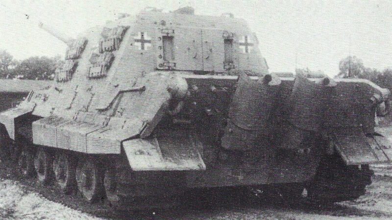 Jagdtiger Rückenansicht