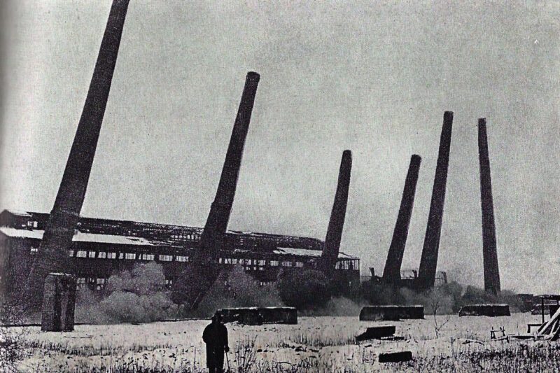 sprengung schornsteine krupp werke