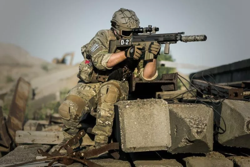 Welche taktische Ausrüstung verwenden Soldaten tatsächlich während ihres Einsatzes? 13 taktische ausruestung